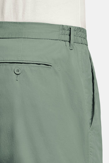 Defenders * The Classic Chinos Defenders * The Classic Chinos