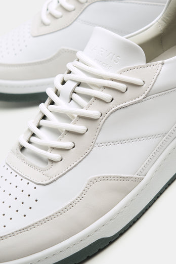 Lakes * The Classic Sneakers Lakes * The Classic Sneakers