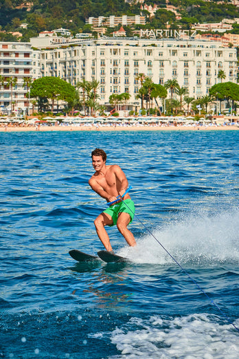 Luckies * The Swims Luckies * The Swims