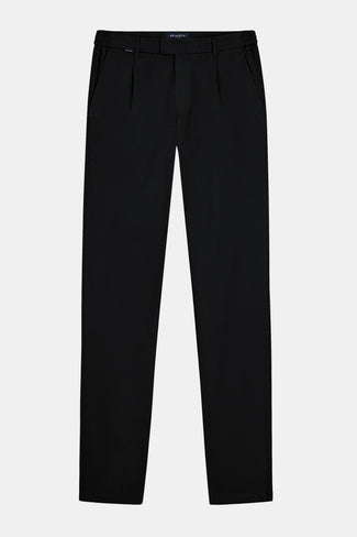 Blackjacks * The Classic Chinos