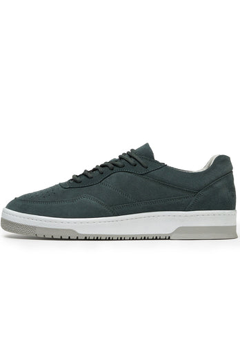 Lakes * The Suede Sneakers