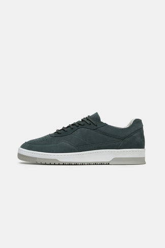 Lakes * The Suede Sneakers